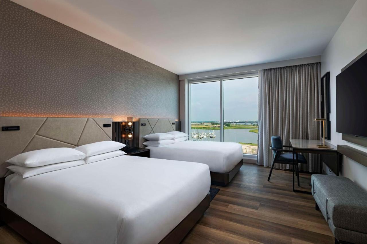Hyatt Regency Baytown-Houston Hotel ภายนอก รูปภาพ